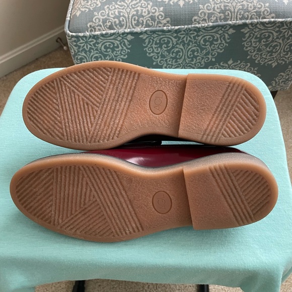 AGL Red Patent Leather Loafers Slip-Ons - Picture 4 of 5